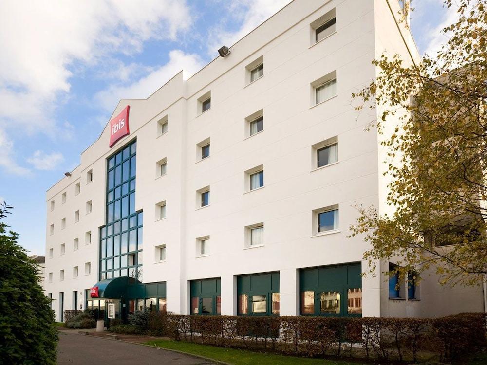 Ibis Paris Le Bourget Hotel La Courneuve Exterior photo